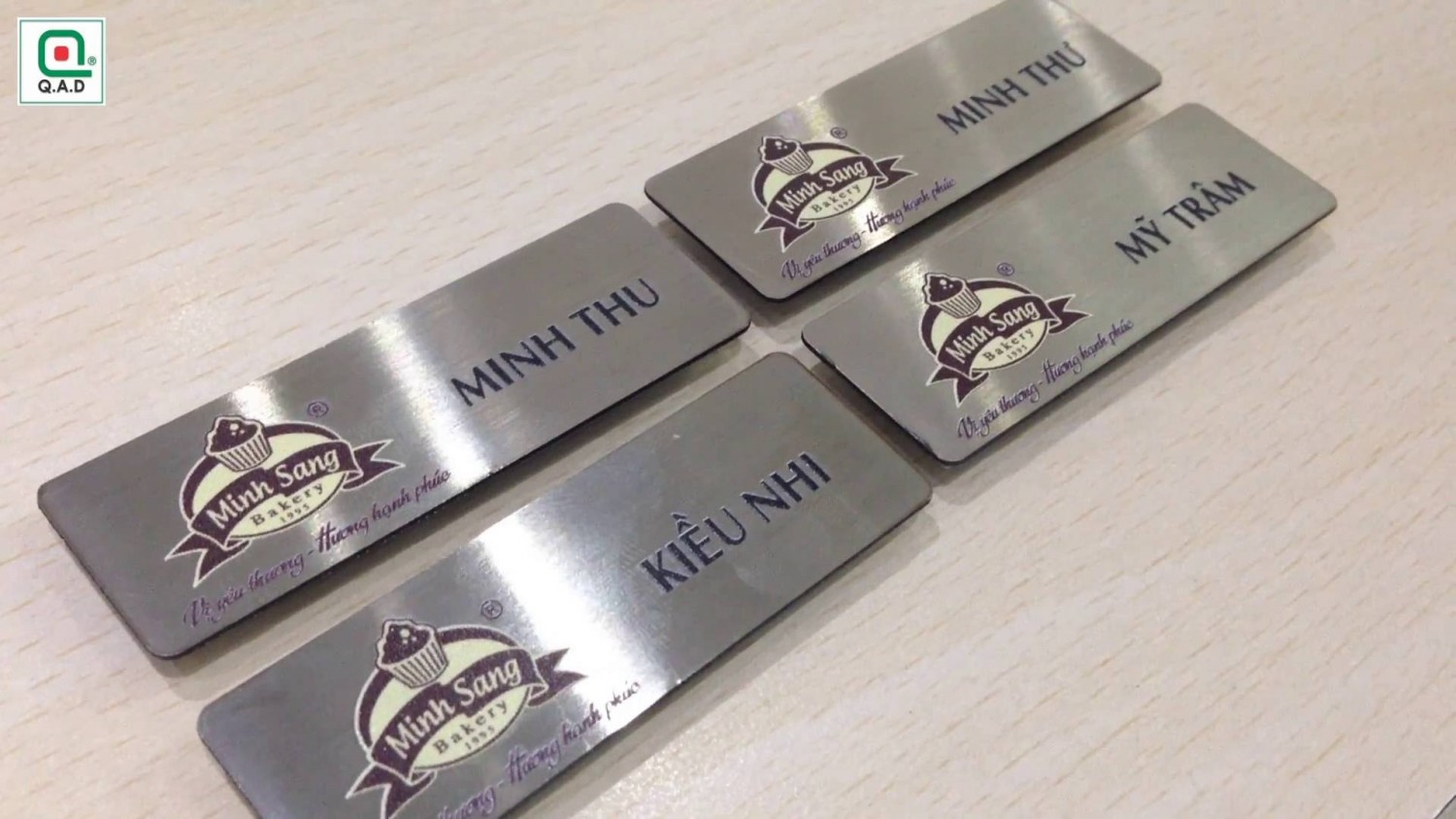 KHẮC THẺ INOX